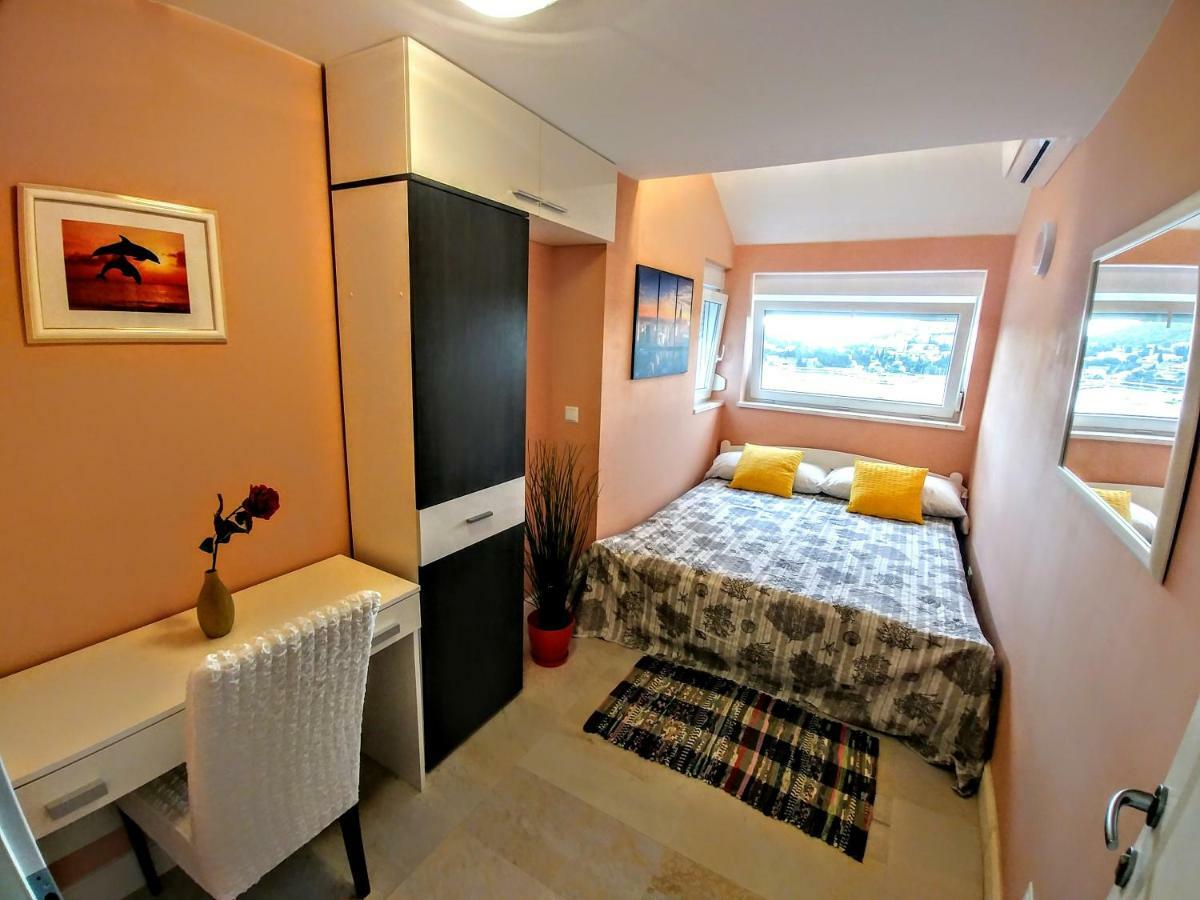 Beautiful 2 Bedroom 2 Bathroom Sea View, Free Parking Dubrovnik Kültér fotó