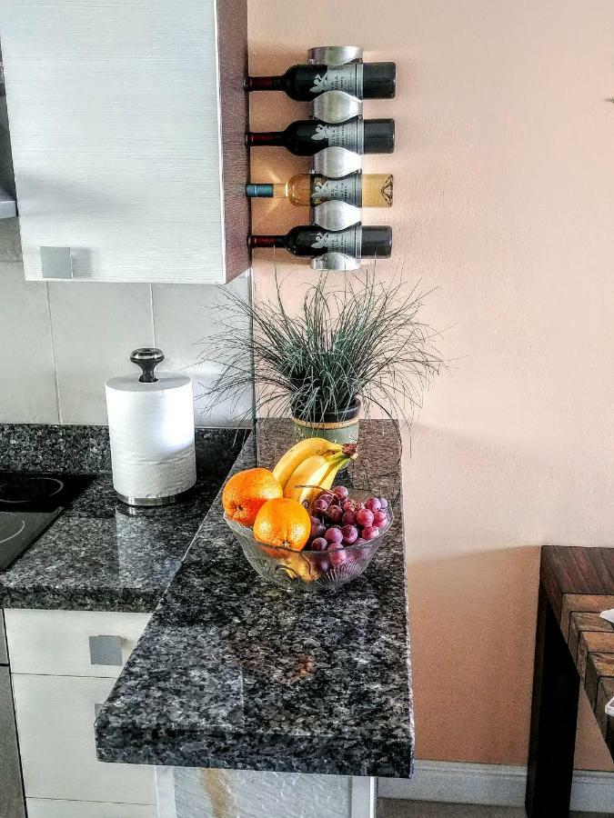 Beautiful 2 Bedroom 2 Bathroom Sea View, Free Parking Dubrovnik Kültér fotó